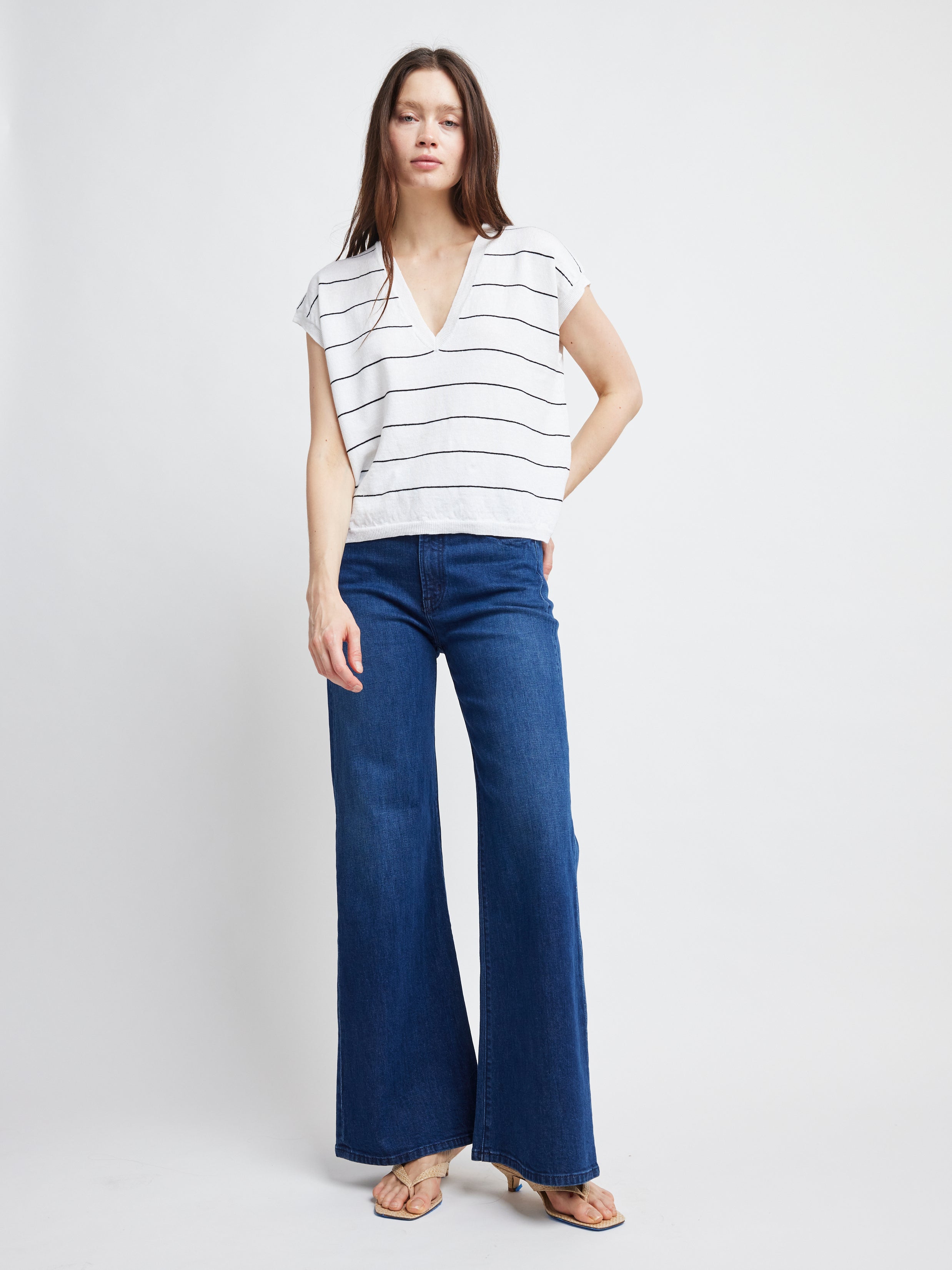 Self Contrast Womens Basics Valeria V-Neck Tee