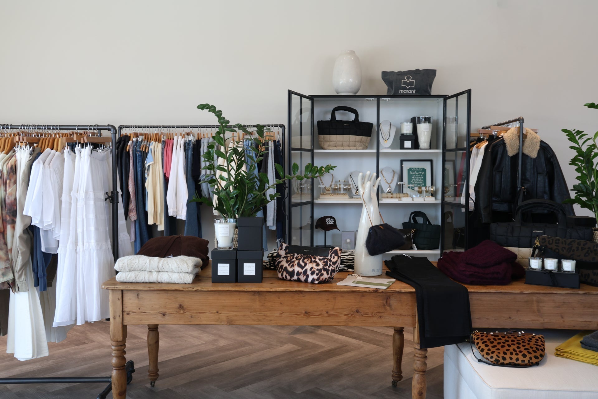 Welcome to Our New Eleanor & Hobbs Location