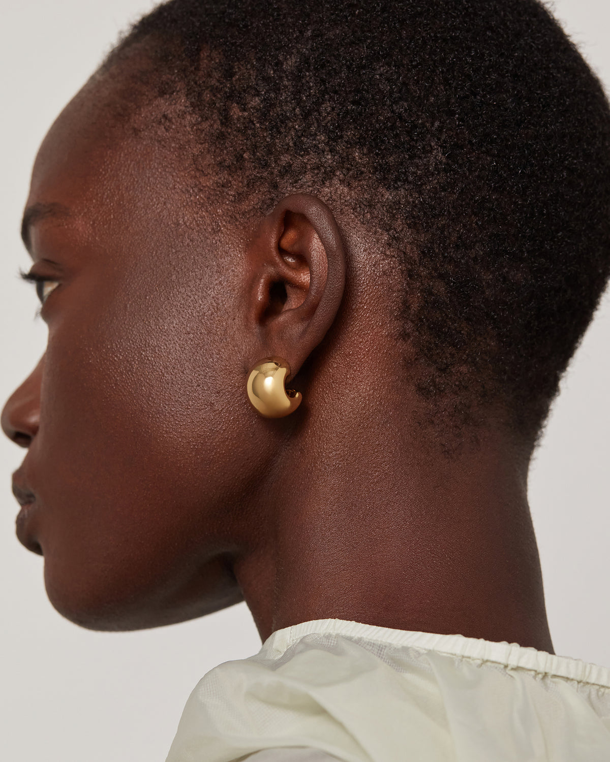 Jenny Bird Womens Jewelry Small Gemma Hoops