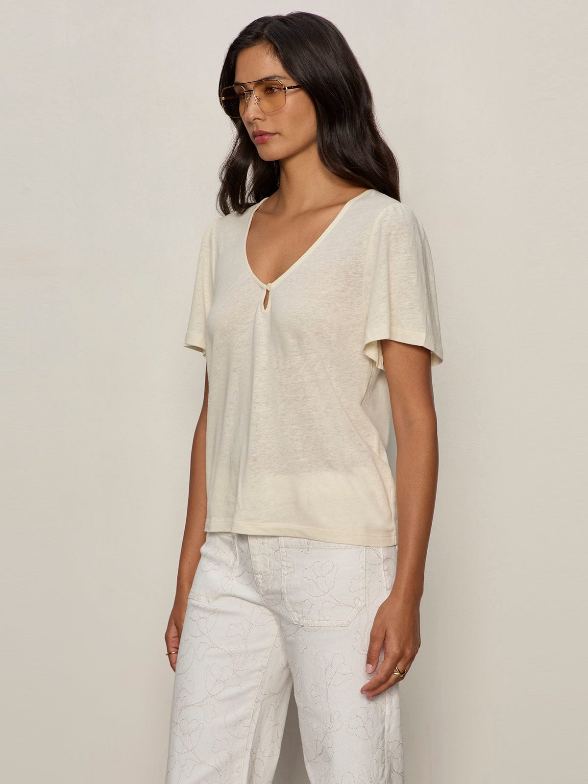 Sanctuary Womens Novelty Knit Tops Keyhole Flutter Tee