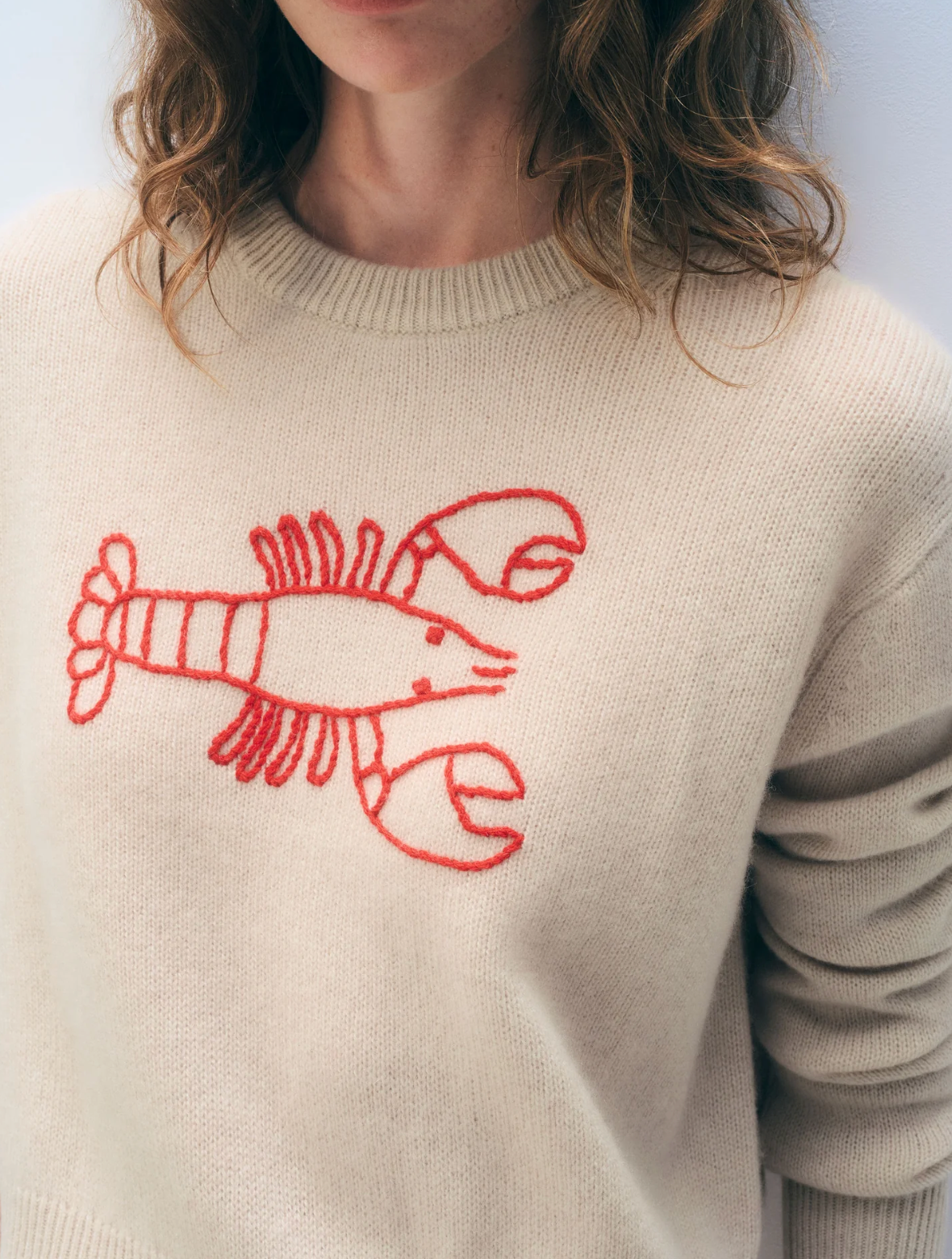 White & Warren Womens Sweaters - Cashmere Lobster Crewneck Cashmere Embroidered